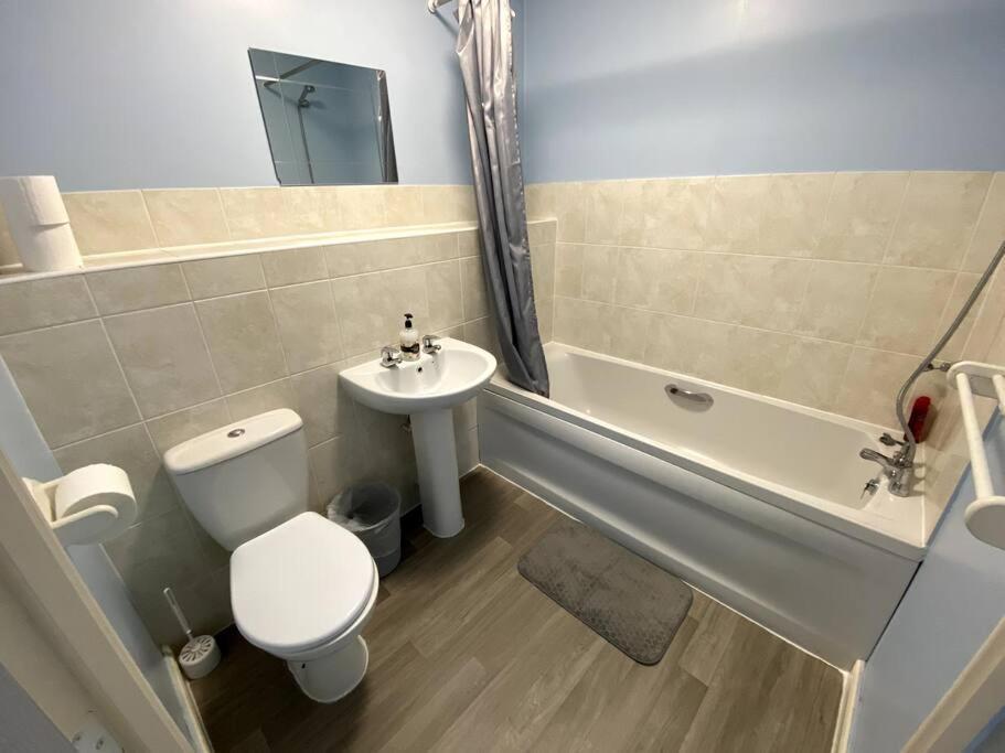 Modern Penthouse Apartment Wellingborough Exterior photo